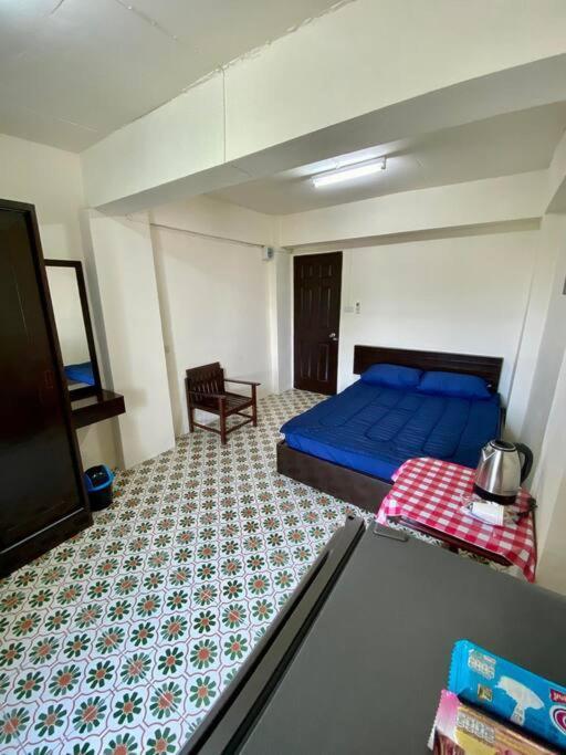 Ratanawong Place 823 Bangkok Esterno foto