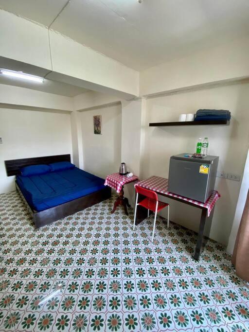 Ratanawong Place 823 Bangkok Esterno foto
